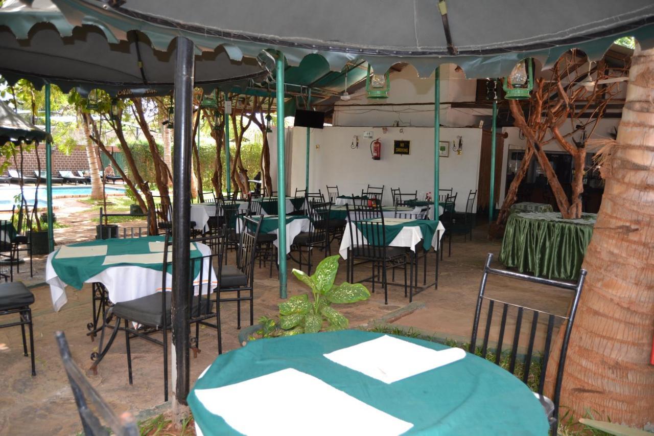 Impala Safari 3* Voi